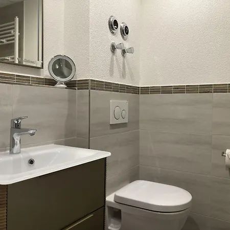 Berolina 125 - Sonnenseite Apartment